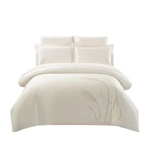 100% Cotton 350Gsm Polyester Fillings Two Breathable Pillowcases Embroidery 3-Pcs Comforter Set