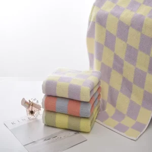 100% Cotton Class Plaid Bath Towels Thick Highly Absorbent Face Cloths Yarn Dyed Jacquard Hand Towels Customizable