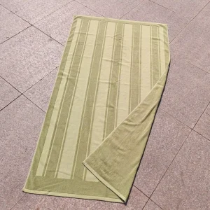 100% Cotton Luxury Compressed Oversized Jacquard Woven Heavy Weight Highly Absorbent Beach & Bath Towel
