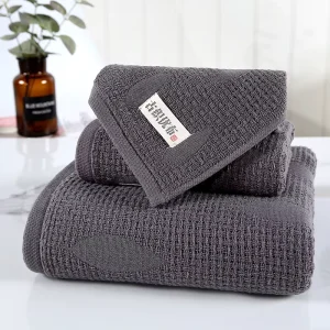 100% Cotton Super Soft Waffle Weave Bath Towel for Hotels Spas Solid Color with Customizable Logo Includes Tub Mats