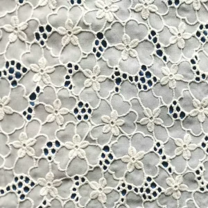 100% Cotton White Floral Embroidery Perforated Broderie Cotton Fabric for Garment Accessory