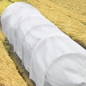 100% PP Spunbond Non Woven Agriculture Cover Fabric Frost Protection Breathable Crop Row Cover