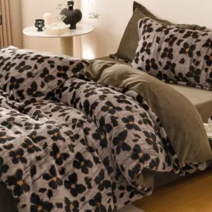 100% Polyester 3-Piece Flannel Duvet Cover Set Anti-Pilling for Home Hotel Wedding