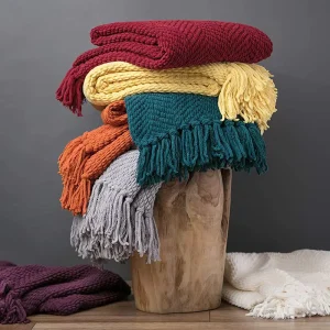 100% Polyester Blanket Simple Solid Color Round Fleece Blanket Soft Sofa Blanket