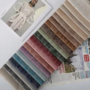 100% Polyester Breathable Knitted Yarn Dyed Velvet Sofa Fabric
