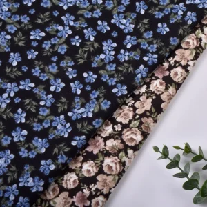100% Polyester Brushed Twill Fabric 205 GSM 150 CM Black Base Blue Floral Digital Print Warm Soft Autumn Winter Coats Girls