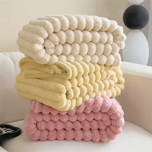 100% Polyester Fleece Throw Blanket Solid Striped Winter Bed Blanket Flannel Blanket for Christmas Washable Soft Throw