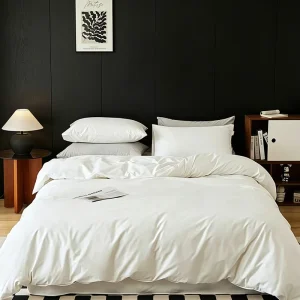 100% Polyester Quality Woven 300tc Thread Count Reversible All Season Hotel Bedding Four Piece Set