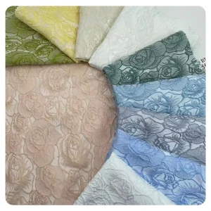 100% Polyester Rose Jacquard Brocade Fabric 19%ME 81%P 190gsm Wrinkle Resistant Floral Suit Fabric Garments Girls