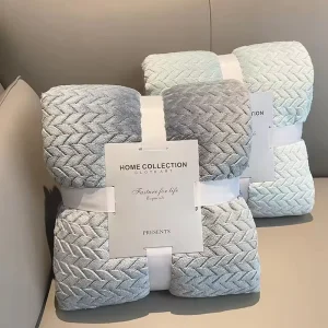 100% Polyester Solid Jacquard Knitted Flannel Throw Blanket European & American Style All Seasons Machine Washable