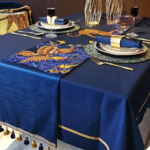 100 Polyester Table Runner for Kitchen Dining Animal Print Style Table Runners for Party Tablecloth
