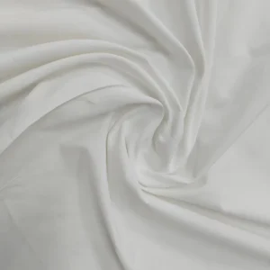 100% Polyester Woven Pongee Fabric Breathable Stretch Tear Wrinkle Resistant Abrasion Resistant 75D 230T Unbleached
