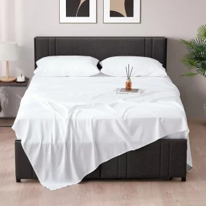 100% White Polyester 90gsm Microfiber Fabric 4-Piece King Size Bedding Set with Sheet
