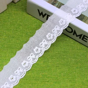 2.7cm Sexy Pillow Cover with Edging Soft and Skin Friendly 100% Cotton Lace Simple Bow Pattern Embroidery Fabric Trim for Bags
