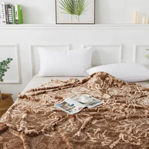 230GSM Geometry cut Flannel Blanket for Bed Sofa Casual Nap Throw Can Make Pillow