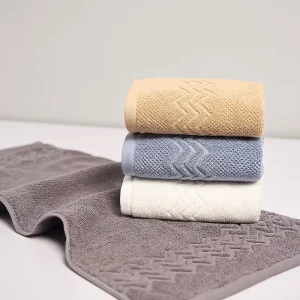 4 Colors 100% Pure Cotton Knitted Quick Dry Skin Friendly Solid Color Pattern Rectangle Shape Hotel Towel 400-800 GSM