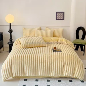 4-Piece Luxury Bedding Set 300tc Polyester Anti-static Folded Custom Logo Option Home Hotel Use Queen Size Sheet Duvet Cover Set