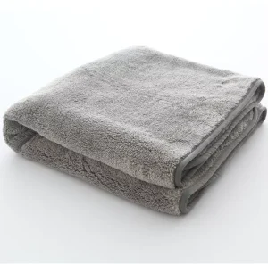 40pcs Packing 820gsm Premium Thick Ultra Soft Anti scratch Absorbent Microfiber Woolly Mammoth Large Car Dry Towel