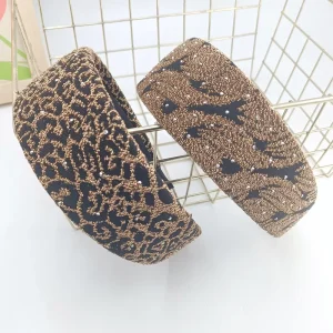 5cm Wide Golden Rhinestone Embroidered Plastic Fabric Vintage Elegant Women’s Hair Clip for Daily Casual Use