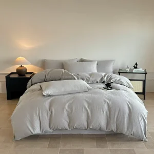 60-count Woven Satin Fabric Customizable Four-Piece Bedding Set Solid Pattern 300tc Thread Count Breathable