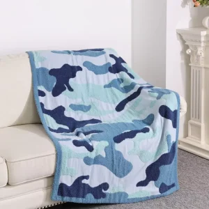 Adult Anti Pilling Portable Eco Friendly 840g 40*60 100%polyester Knitted Throw Blankets