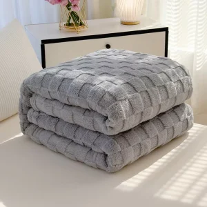 All-Season 100% Polyester Modern Comforters and Fluffy Knit Blankets Soft Bedding Throws Customizable Machine Washable