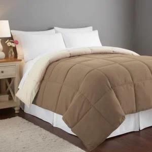 All-Season Luxury Polyester Bedding Set Comforter for Home or Hotel Use