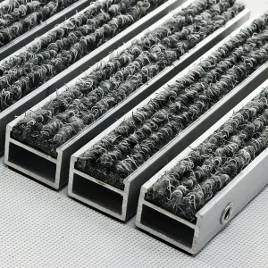 Aluminum Alloy Floor Mat Heavy Duty Recessed Metal Entrance Outdoor Mat for Hotel Office Building Commercial