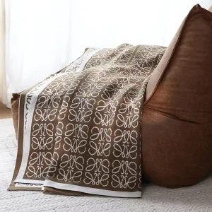 American Style Orange Raschel Blanket Woven Decorative Knit Throw for Bed End and Sofa in Homestay and Bedroom Use