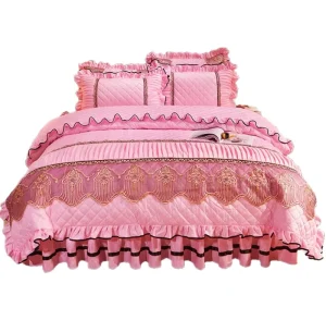 American Style Pink Lace Bedding Set 400TC 4 PCS 100% Polyester Solid Pattern Cotton Filling Embroidered Home Use