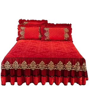 American Style Red Velvet Cotton Quilted Embroidery Floral Pattern 400TC Eco Friendly Washable Bed Covers Bridal Room Bedding