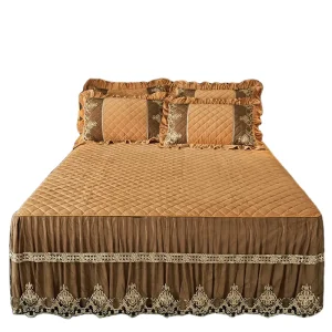 American Style Red Velvet Quilted Bed Covers Embroidered Cotton for Bridal Room