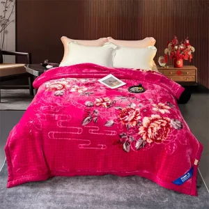 American Style Winter Warm Embossed Big Flower Wedding Quilt Thicken Raschel Blanket