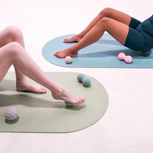 Anti Slip Custom Yoga Mats Eco Friendly Natural Rubber Oval Curve PU Yoga Mat Arch Pill Shape Arched Yoga Mat Thick