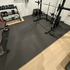 Anti-slip and Shock-absorbing Fitness Mat Made of EVA Eco-friendly Material Yoga Mat Suitable for Gyms