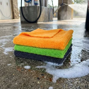 Auto Cleaning Wipe High Low Pile Microfibre Lintless Soft 500GSM Weight Vehicle Detailing Waxing Buffing Global Vendor