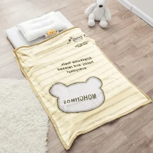 Autumn Winter Children’s Fleece Baby Sheet Knitted Double-Layer Thickened Raschel Eco-Friendly Animal Festival 200TC Customized