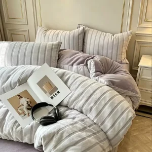Autumn and Winter Thick Warm Floral Velvet Milk Velvet Four Piece Set Solid Color Bed Double sided Plush Duvet Cover