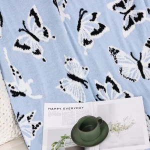 BSCI OEKO TEX Factory Direct 68*96 Anti-Shrink Knit Throw Blanket for Couch Bed Camping Holiday Gift