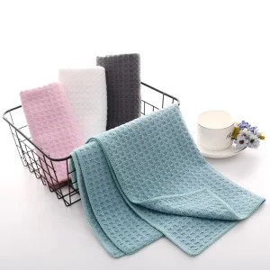 BSCI OEM ODM Manufacturer Adults Absorbent Quick Drying Not Easy Shed Hair Soft Skin Friendly Face Fashion Waffle Bath Towel
