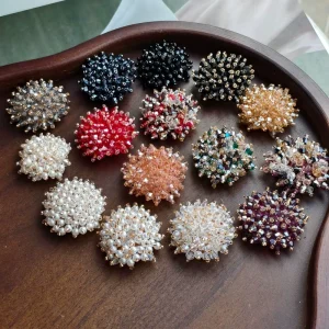 Beaded Embellishment Crystal Shape Flower Sporty Four Seasons Brooch Center Accessory Decorative