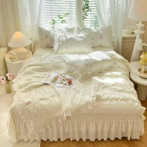 Bed Skirt and Bed Cover Set Bubble Solid Color Embroidered French Princess Style Summer Quilt Four piece Set