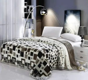 Bed Using Blanket Thermal Raschel Acrylic Blanket Environmentally Friendly Fluff Protects Skin From Sensitivity