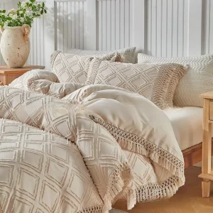 Bedding Set Cut Flower Bohemian Style Tassel Lace Polyester Fiber Three Piece Soft and Comfortable for Home Bedroom
