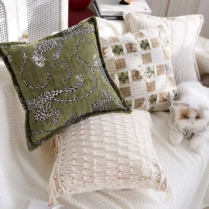 Boho Style Decorative Throw Pillow Covers Set Chenille Leopard Print Tufted Cushion Cases with Tassels Soft Textured Square
