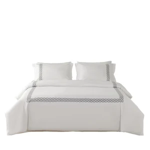 Brandon Comforter Set 100% Cotton 350Gsm Polyester Fillings Two Pillowcases Contrasted Panel Border 3-Piece Comforter Set