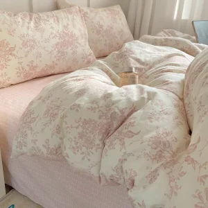 Cartoon Style 100% Cotton Bedding Set 4Pcs 3 All Season Soft Bed Sheet Duvet Cover for Student Dormitory Home Textile