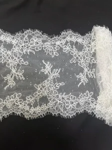 Chantilly Lace Trims Fabric Handmade Crochet French Lace for Wedding Design Corded Lace
