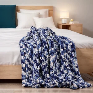 Chenille Soft Fluffy Chunky Knitted Throw Blanket Four Seasons Eco-friendly Machine Washable Customizable for Winter