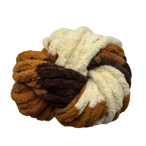 Chenille Yarn 100% Polyester Dyed Ring Spun Yarn for Blankets and Hand Knitting